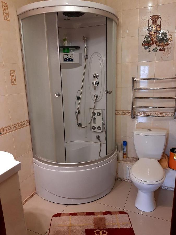 Куренiвський Двiр 基輔 外观 照片